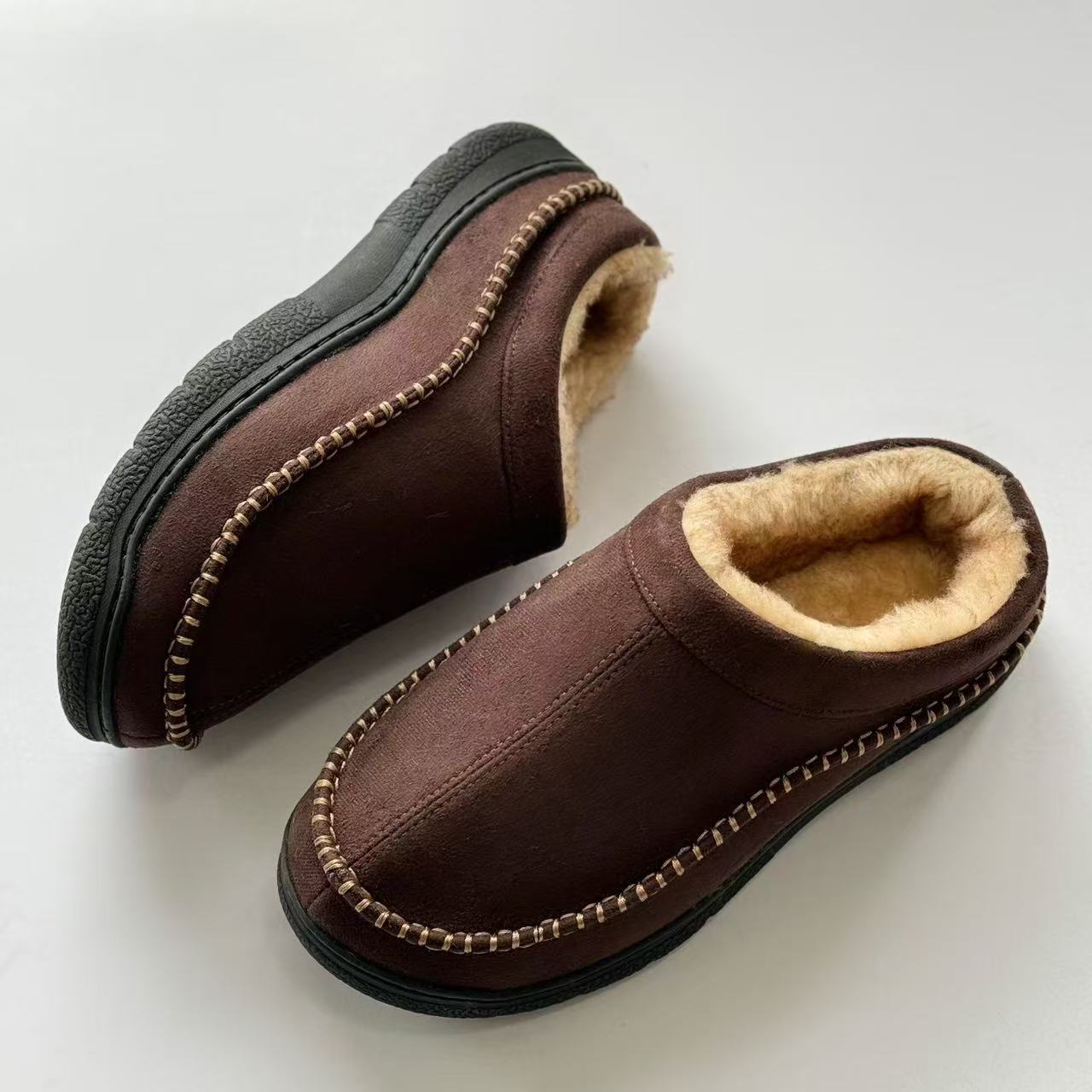 Marco | Zapatillas resistentes con forro cálido