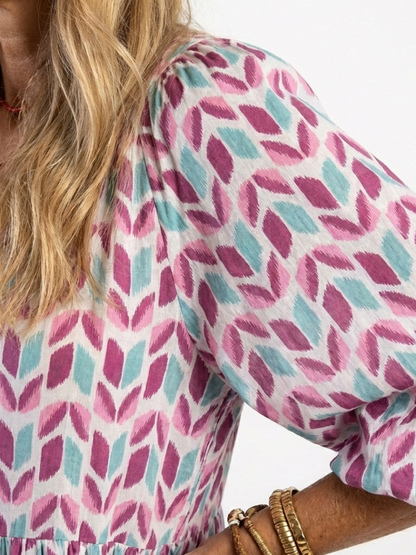 Mireya | Vestido Midi por Niveles de Manga Larga con Estampado Geométrico