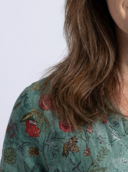 Marina | Vestido Maxi Floral con Escote en V y Manga Tres Cuartos