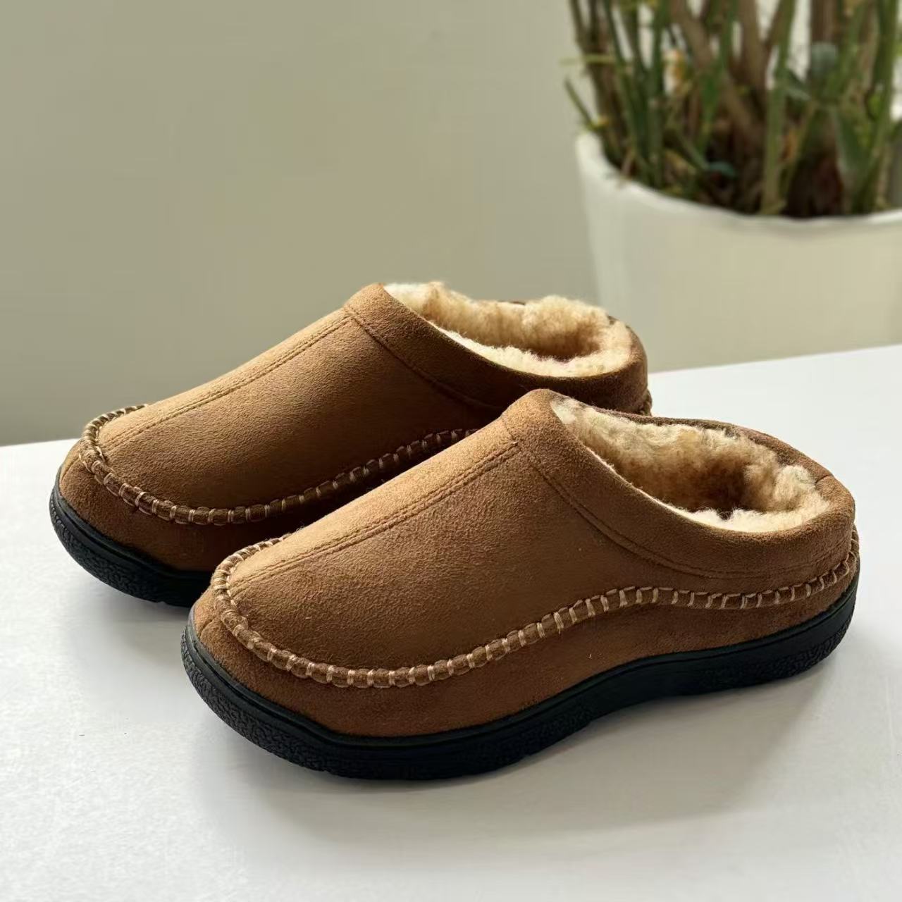 Marco | Zapatillas resistentes con forro cálido